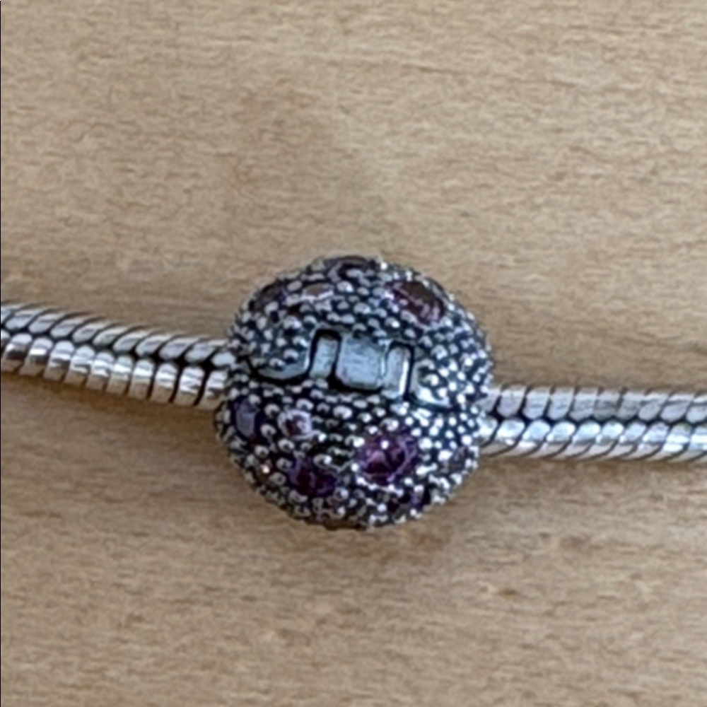 Pandora Cosmic Stars Clip with Purple and Pink - Picture 4 of 8